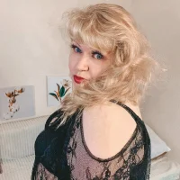 Marina_Yourangel webcam