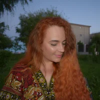 รูปโปรไฟล์ของ SelenaIsBack