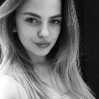 LissyaRed's Profile Pic