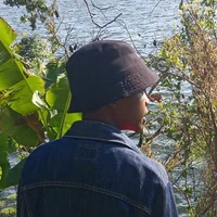 vceleque's Profile Pic