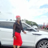 SexySlimBabeX model avatar