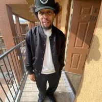 Ảnh Đại Diện thefreakscomeoutatnight