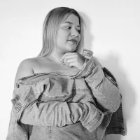 RenataJones11