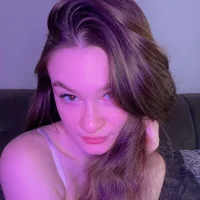 EmyinPoland 头像图片