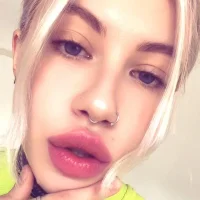 Nancyhot777's Profile Pic