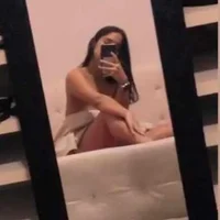 Dollyraza's Profile Pic