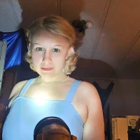 VirginDaisy Gambar Avatar