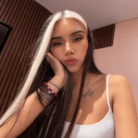 Slika avatara modela la_monitora