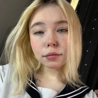 Eipril_Blushhh's Profile Pic