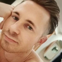 pre_00's Profile Pic
