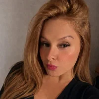 Velvet_Moon