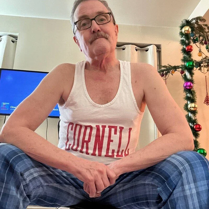 KinkyStacheDaddy profile photo