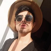 Ảnh Đại Diện Ethan_Briggs_