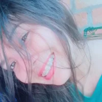 misscharlotte1's Profile Pic