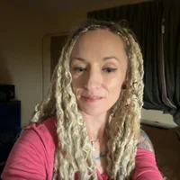 EMStarr's Profile Pic