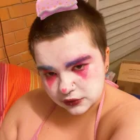 sugarpawz's Profile Pic