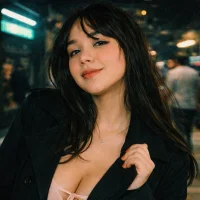 -Camila Cameră chat offline