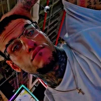 Miamilonglong90's Profile Pic