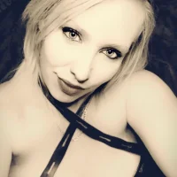 Gambar Profil BadMama143