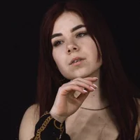 RedRossee's Profile Pic