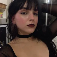agabzinha's Profile Pic