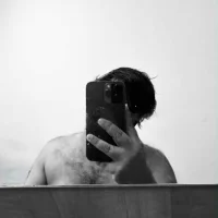 Adrian_desiress