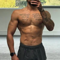 inches_by_L profiképe