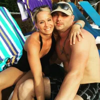 MILF-37's Profile Pic