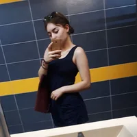 AngelCristal Φωτ, Προφίλ