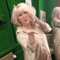 Alina__Rey Φωτ, Προφίλ