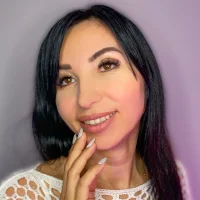 Erica_Hart's Profile Pic