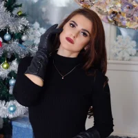 AzaleaMaroon's Profile Pic