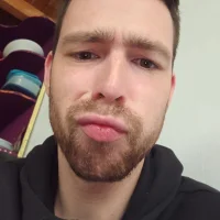 صورة الملف الشخصي لـ berzerk_dada6
