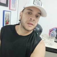 AlejoLatino webcam