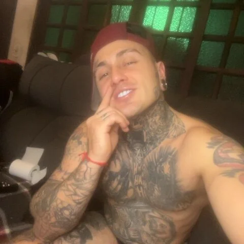alelinhares profile photo