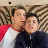 صورة الملف الشخصي لـ Boys_2_play