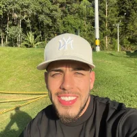 devoncollins77 Φωτ, Προφίλ