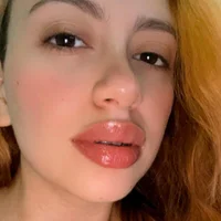 naomimia68
