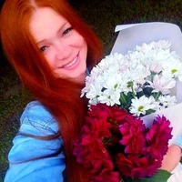 Pheny_Gabriela's Profile Pic