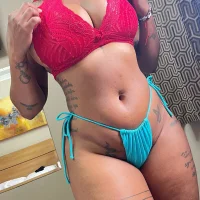 Fayza_'s Profile Pic