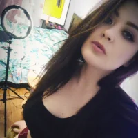 Luna_Opium의 프로필 사진