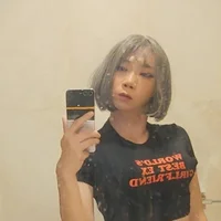 lucyslut's Avatar Pic