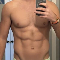 thomas_sexee Adlı Modelin Avatarı