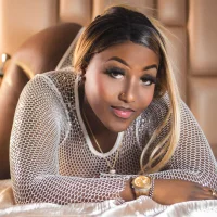 Chantal_Boom's Avatar Pic