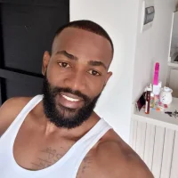 Dominuxx's Profile Pic