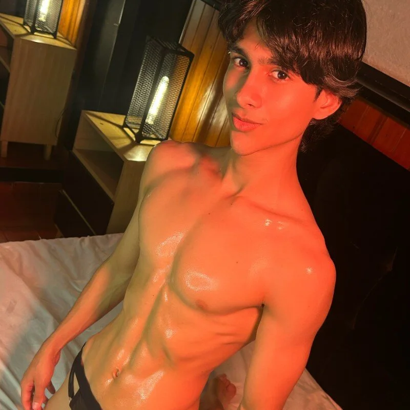 Cheys_Mast Stripchat profile image