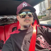 RaymondHot's Profile Pic