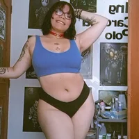 Abi_latina's Profile Pic