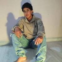 Gambar Profil Layla_Breeze_