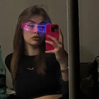 Vivi_ene's Profile Pic